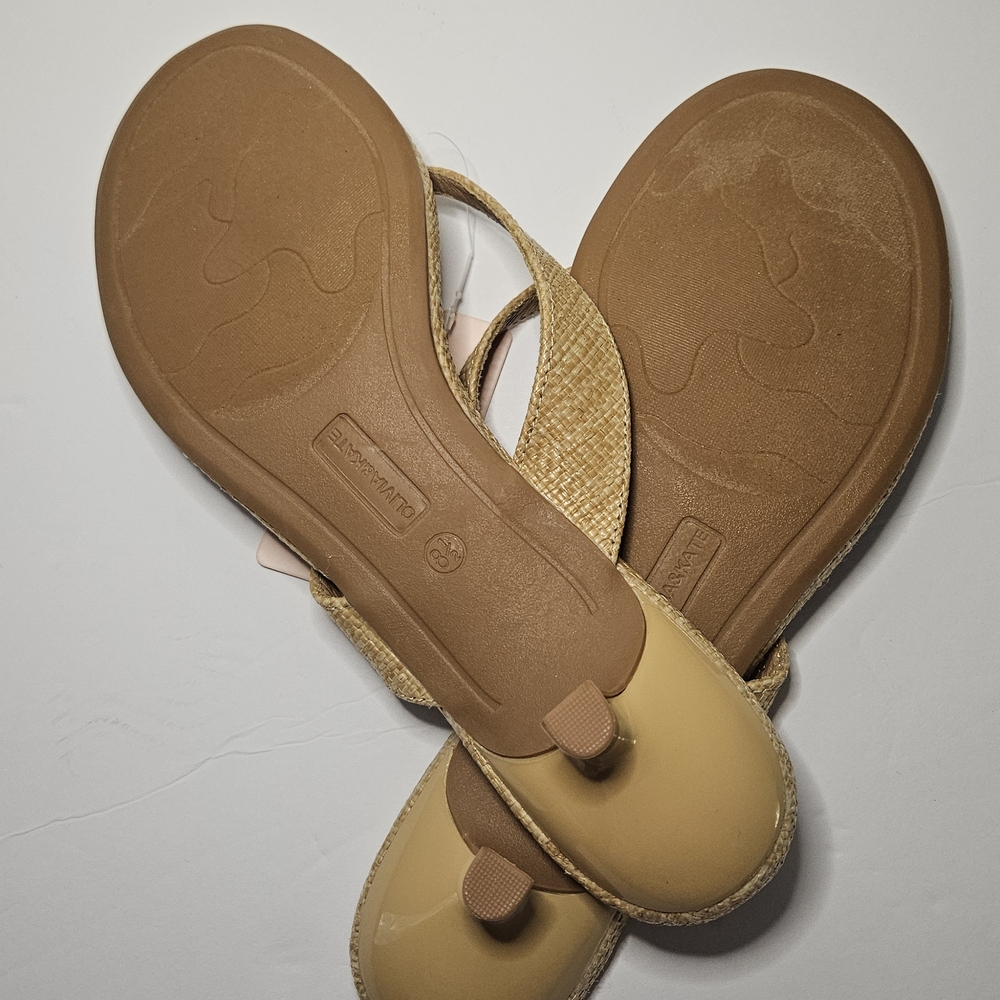 Olivia And Kate New York Women Sandals Heels Size 8.5 Beige - Picture 10 of 11